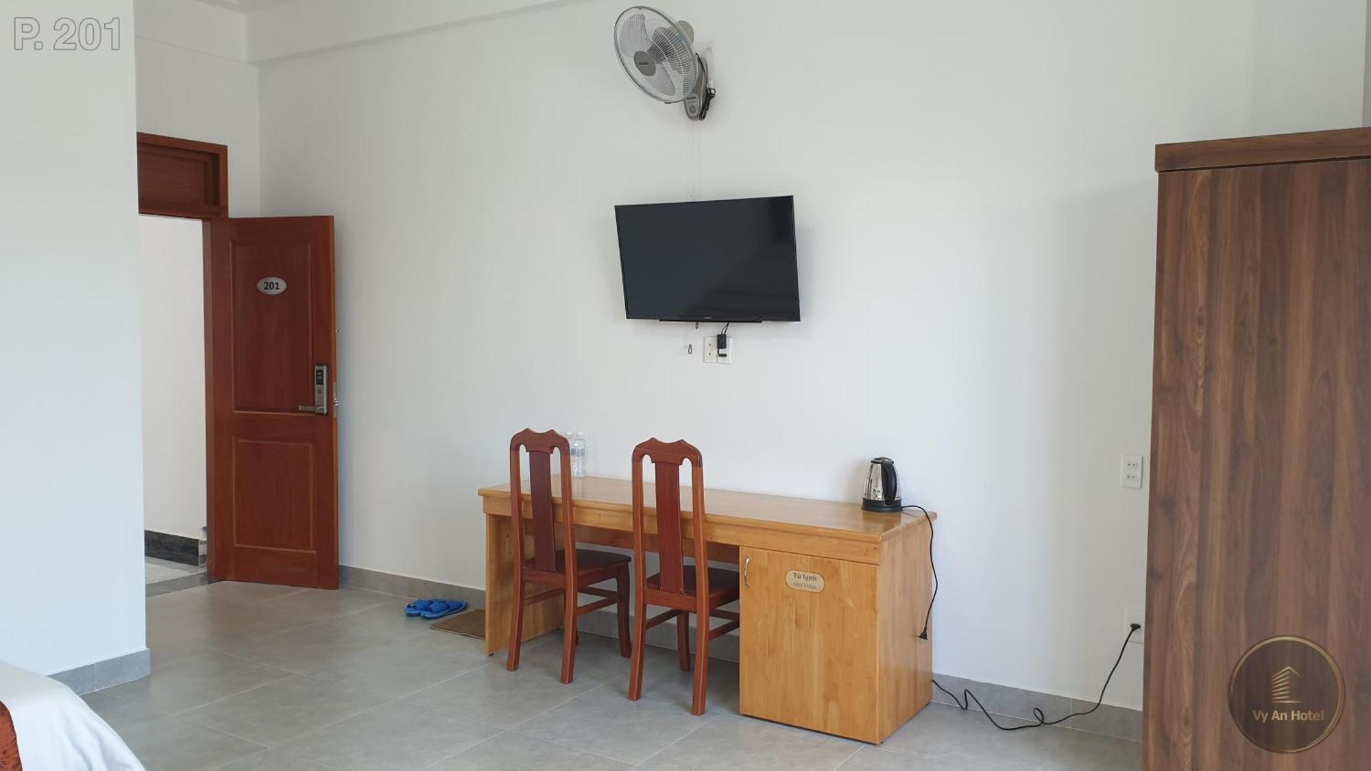 Vy An Hotel Баолок Екстер'єр фото