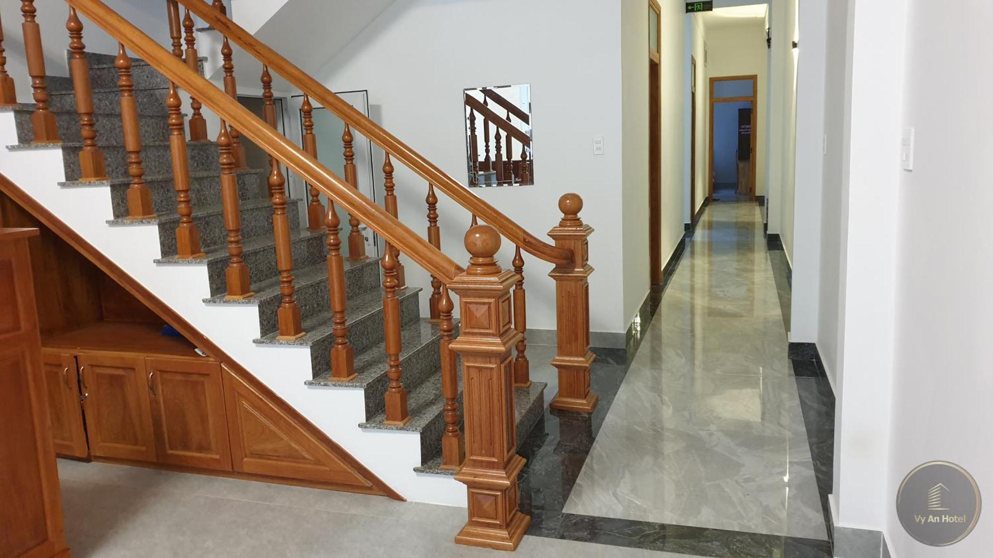 Vy An Hotel Баолок Екстер'єр фото